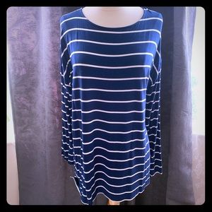 Ava & Viv 3/4 length shirt size 2X